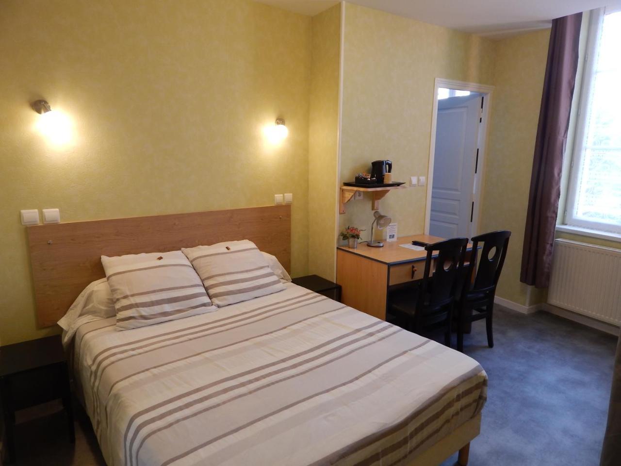 Hotel Le Lion D'Or Ouroux-en-Morvan Zewnętrze zdjęcie