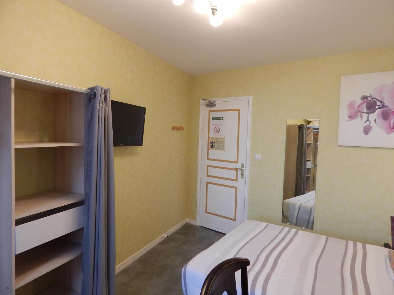 Hotel Le Lion D'Or Ouroux-en-Morvan Zewnętrze zdjęcie