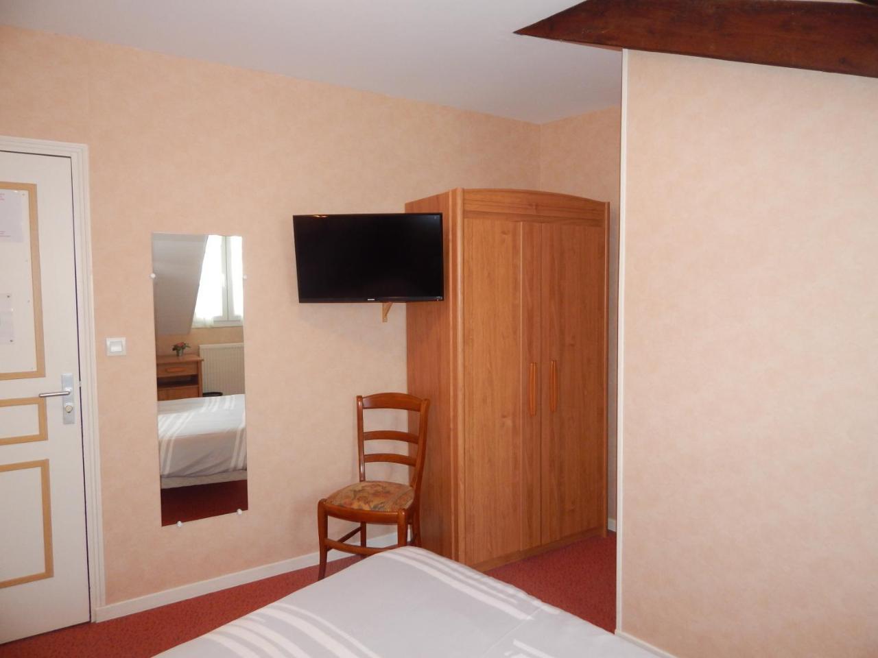 Hotel Le Lion D'Or Ouroux-en-Morvan Zewnętrze zdjęcie